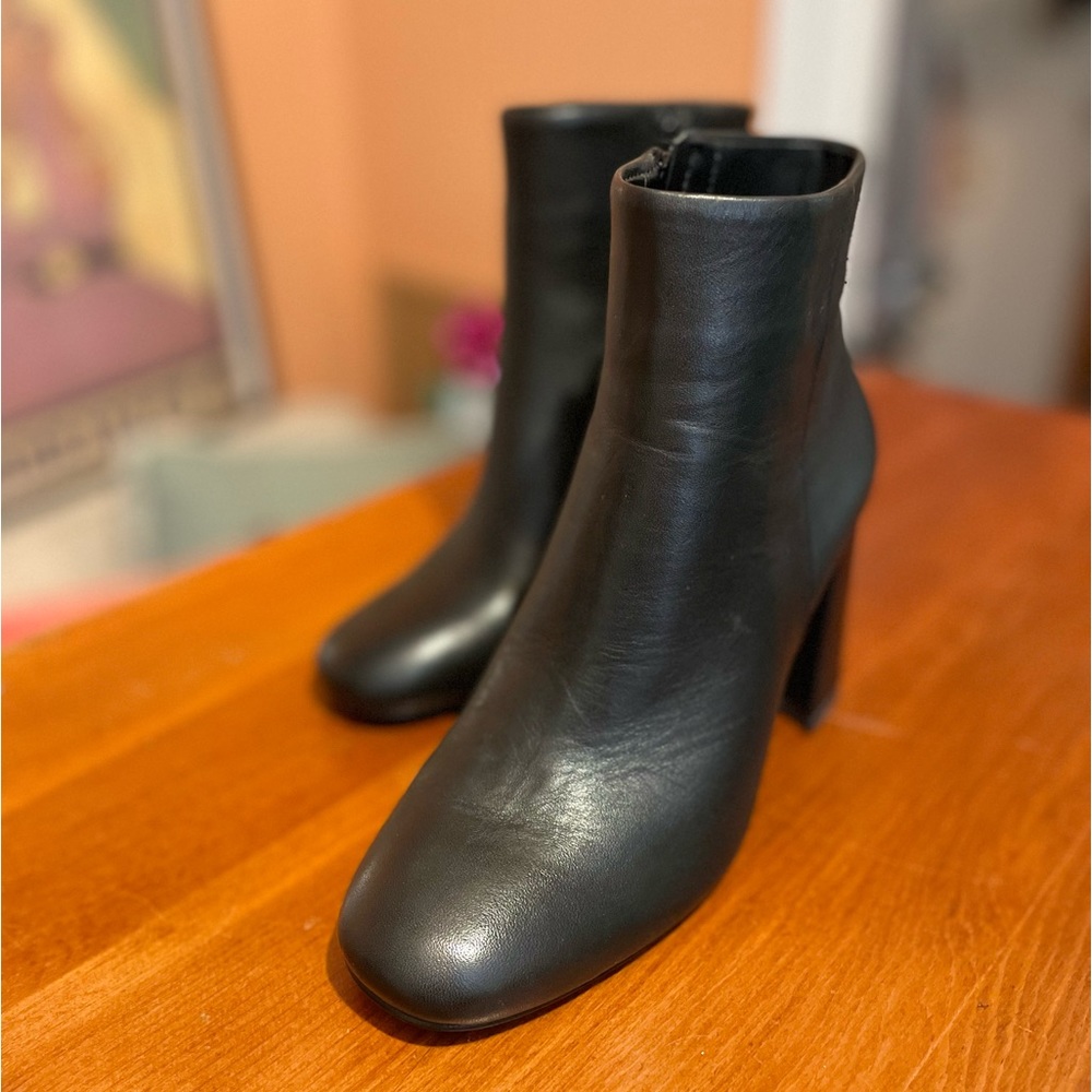 Gianni Bini Booties
